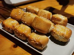 蜜汁小馒头-木屋烧烤(龙湖天街店)