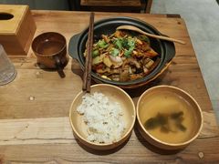 -一两饭川味素食餐厅