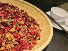 -万重锦·人文川菜馆(骡马市店)