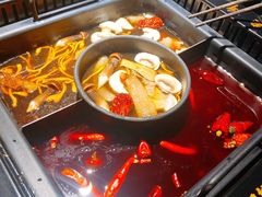 菌王麻辣锅-老牌坊云南鱼豆花火锅(哈西万达店)
