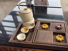 -亚龙湾喜来登·美景台大堂吧
