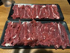 吊龙-牛天下·牛肉·海鲜·打边炉·融合菜