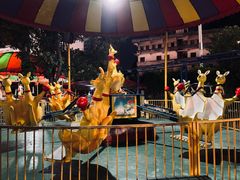 -顺德大良半月城游乐场