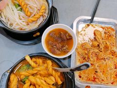 -巧酱府重庆砂锅大全