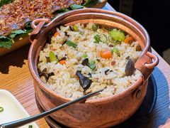 铜锅牛肝菌焖饭-一坐一忘云南菜(三里屯店)