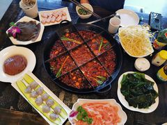 -仁虎老火锅(黄泥磅店)