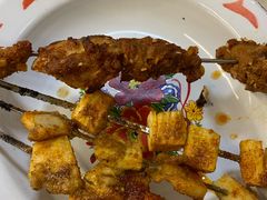 -老钟家烤羊排·敦伊阁清真餐厅胡羊焖饼