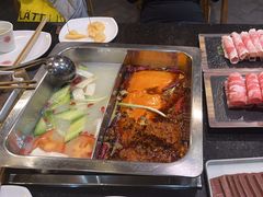 -百年川椒重庆老火锅(光谷店)