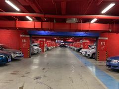 -欧尚超市苏州店停车场(金鸡湖路店)