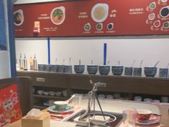 -尚尚仙·酸汤猪手·猪肚鸡火锅(华联万柳购物中心店)