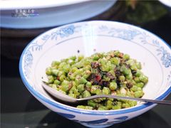 -坛宗剁椒鱼头(河西王府井店)