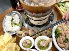 -威邵鸡煲(西华路总店)