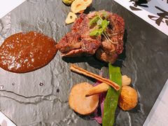 神户牛肉-神戸牛八坐和(阪急三宮店)