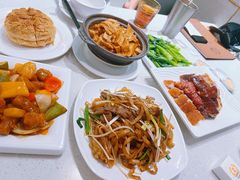 -香港新发烧腊茶餐厅(书城店)