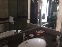 -上海光大会展中心国际大酒店