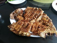 -北京龙庆四季香农家饭庄·灶台鱼·碳烤虹鳟鱼(龙庆峡店)