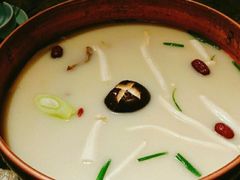 原汤锅-三人行骨头王火锅(长寿店)