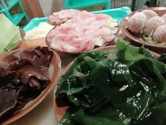 -黄潇洒老火锅(九眼桥宏济巷店)