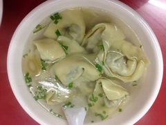 荠菜肉馄饨-潘国仙耳光馄饨(黄家阙路店)