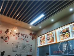 -柳大厨螺蛳粉(人民路总店)