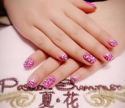 -夏花美甲美睫