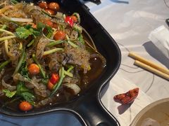 -巴厘龙虾·榜首油焖大虾(音乐学院·沿江酒馆店)