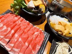 呷哺人气草原羔羊肉-呷哺呷哺 黄金牧场 (欢乐谷店)