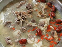 -高州佬美食城(香洲店)