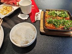 -辣尚瘾·烤鱼·新川菜(牡丹园直营店)