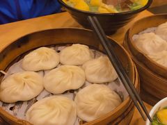 蟹黄大汤包-龙咆汤包·手工现包小笼(拱北口岸店)