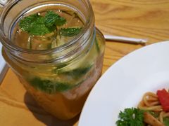 冰摇水蜜桃红茶-菲滋意式餐厅(富阳东方茂店)