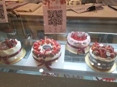-花花卷卷·鲜食蛋糕(静安久光百货店)