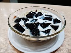 -佰搭果·广式茶餐厅(西华路店)
