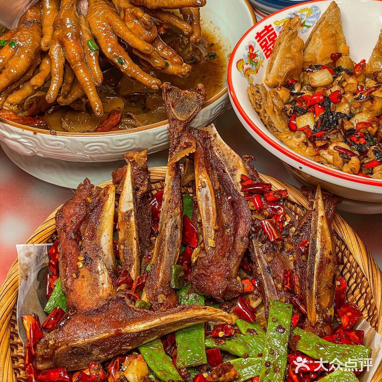 二十年深圳湘菜老店‼️好吃不贵人均才50r