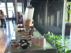 -唐拉雅秀酒店-西锦汇空中BBQ·思创餐厅