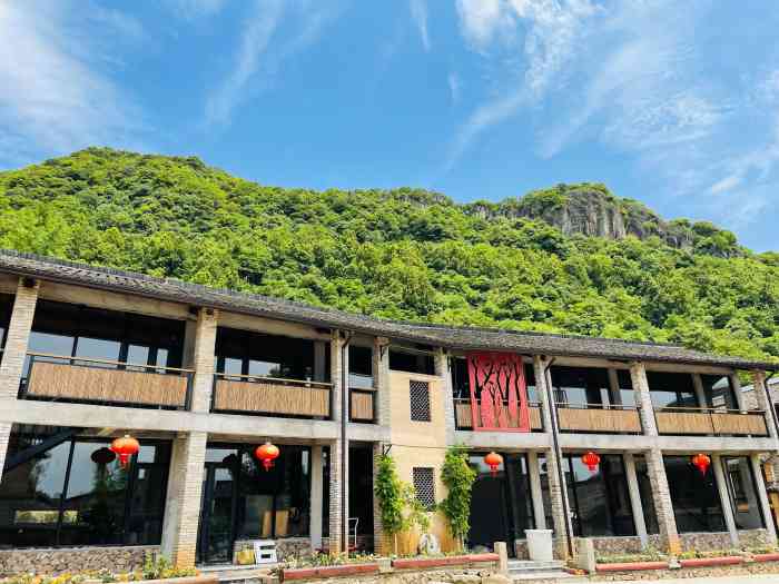 栖隐大安公司-"在1970里面招商.据说是要做个民宿村,..."-大众点评移