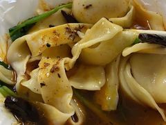 -丁记牛肉手擀板面