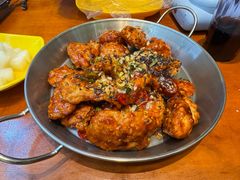 -BHC炸鸡(明洞总店)