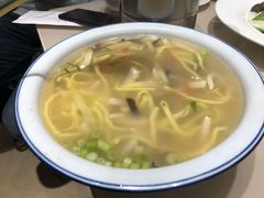 -老码头黑皮肘子锅包肉(赣水路店)