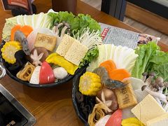 -呷哺呷哺(万达新世界店)