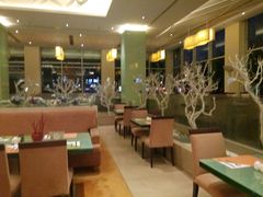 -上海浦东假日酒店