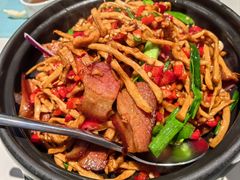 -洪湖水·新楚菜(人民大学店)