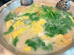 -老来福·非遗酸汤兔(凯旋路店)