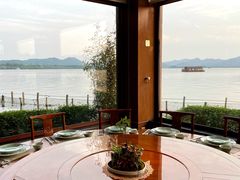 -湖畔居茶楼(湖滨店)