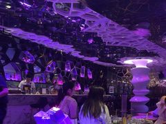 -OZONE 顶楼酒吧(香港丽思卡尔顿酒店)