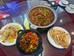 -鸿亨泰杂鱼馆(港馨家园店)