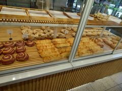 -焙丽拾光(麦凯乐直营店)