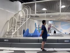 -MINI MARS KIDS CLUB亲子家庭中心(长宁天山店)