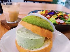 -怪 kafe.