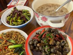 -冶建镜子·老南昌大排档·江西虾王(总店)